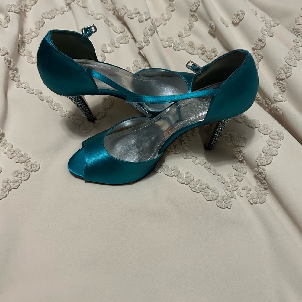 Elegant Teal Satin Women's Heels